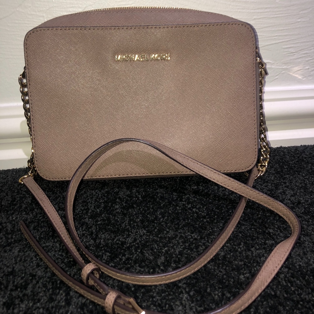 Michael Kors Crossbody Purse